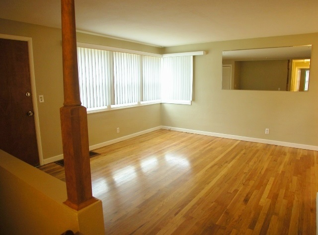 2515 W Sanson Ave - Photo 3