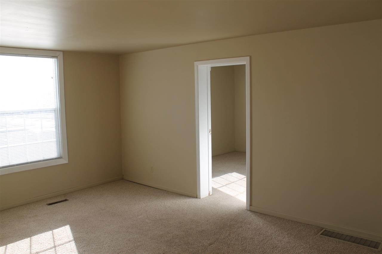 228 W Shannon Ave - Photo 12