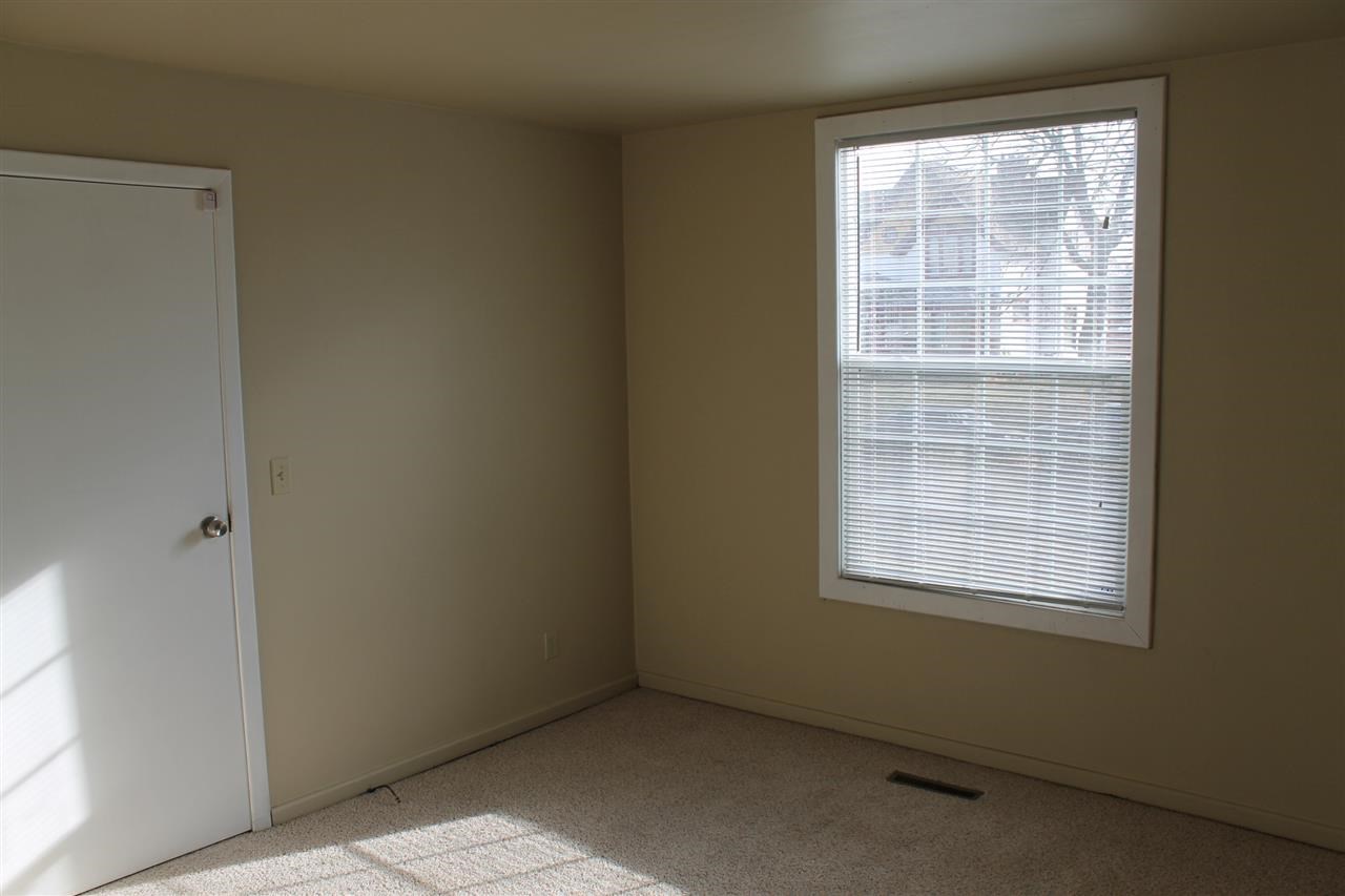228 W Shannon Ave - Photo 14
