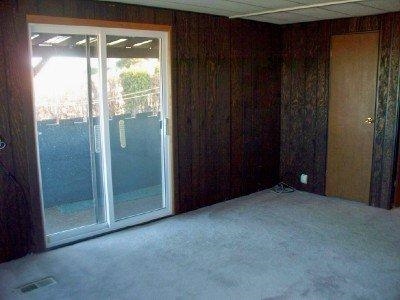 411 SW College Ave. - Photo 4