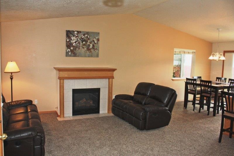 7822 S Strawberry St - Photo 9