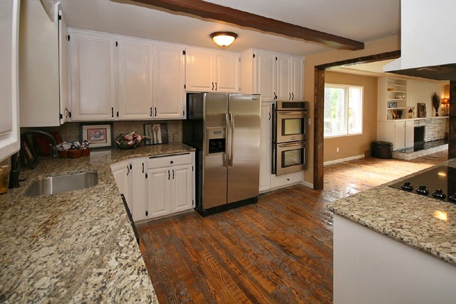 39 W 40th Ave - Photo 6