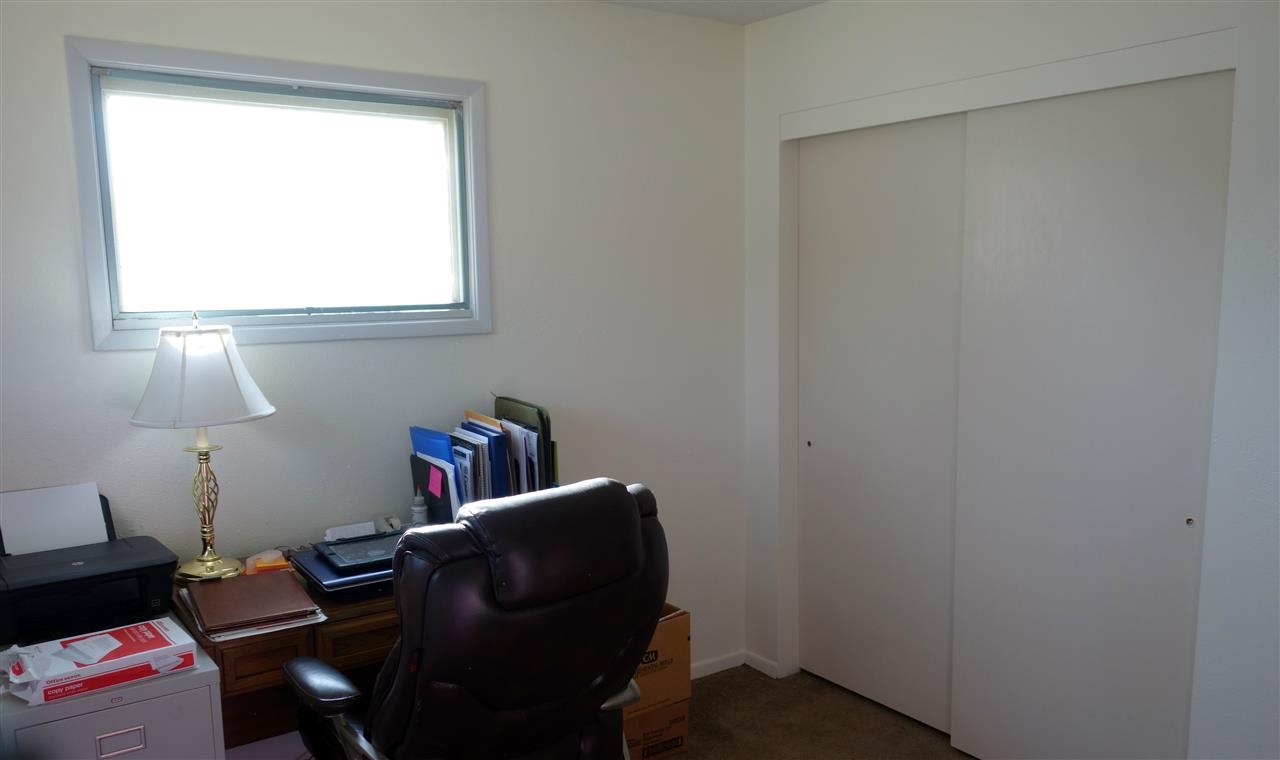 2206 S University Rd - Photo 8