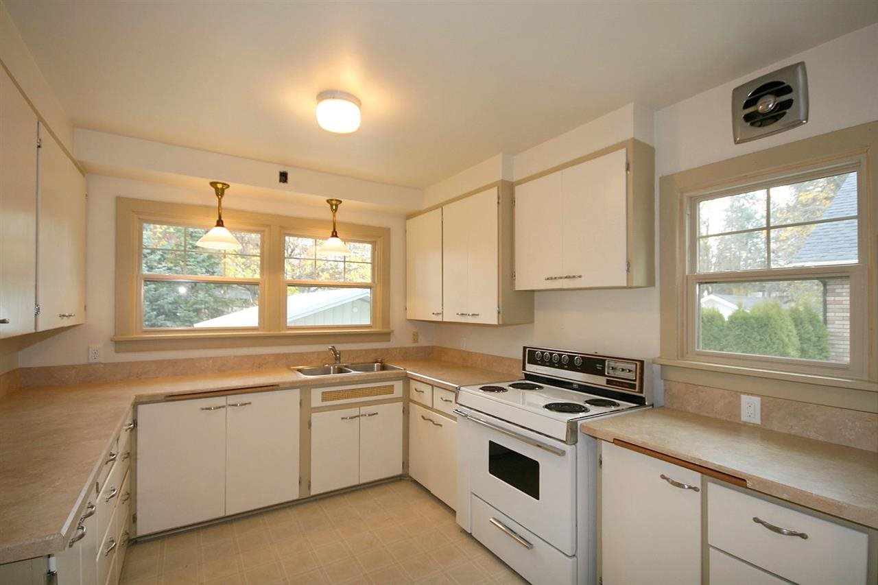 14 W 28th Ave - Photo 9