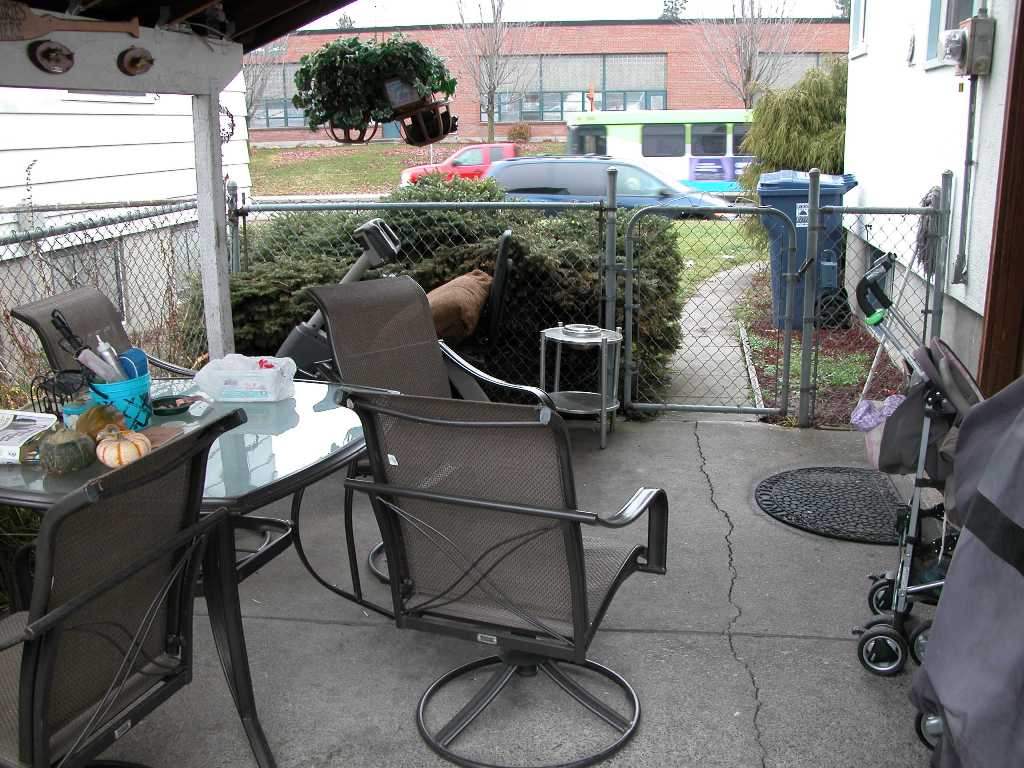 514 E Wellesley - Photo 3
