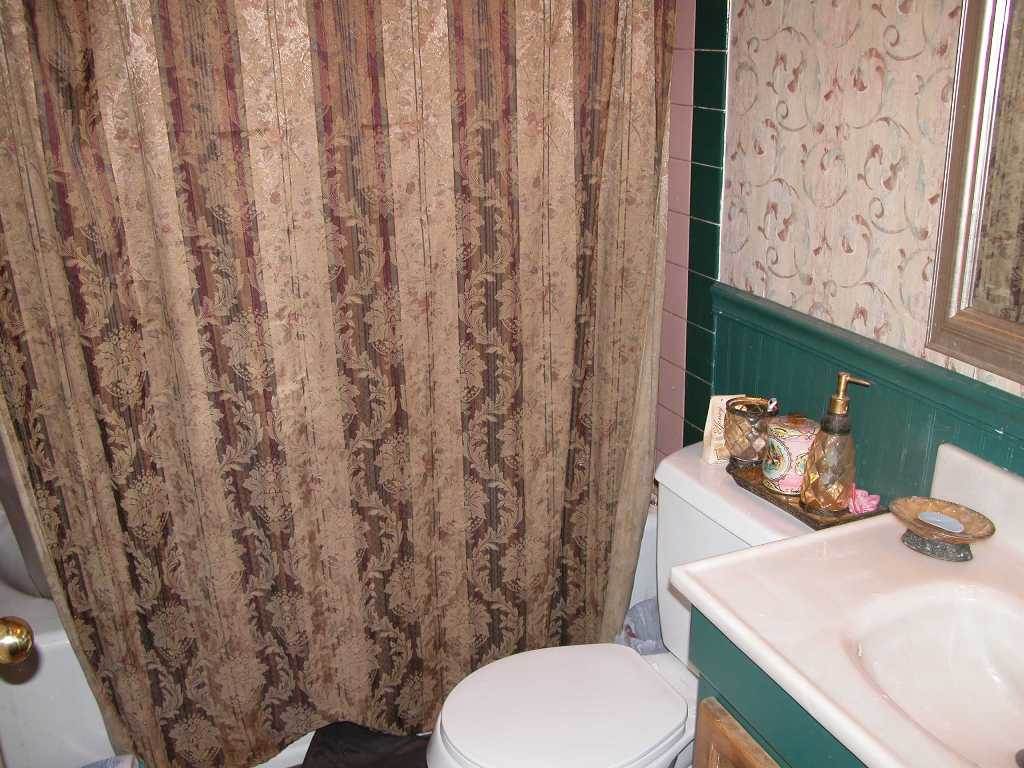 514 E Wellesley - Photo 8
