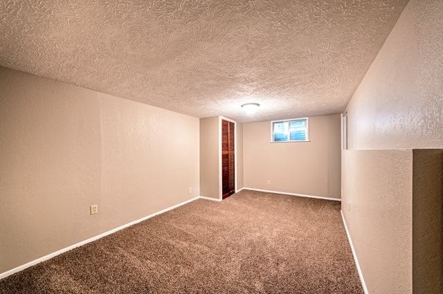 620 E NEBRASKA Ave - Photo 10