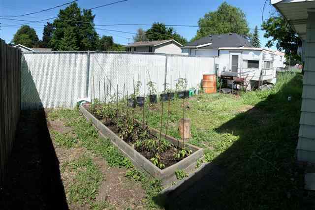 7716 E LIBERTY Ave - Photo 12