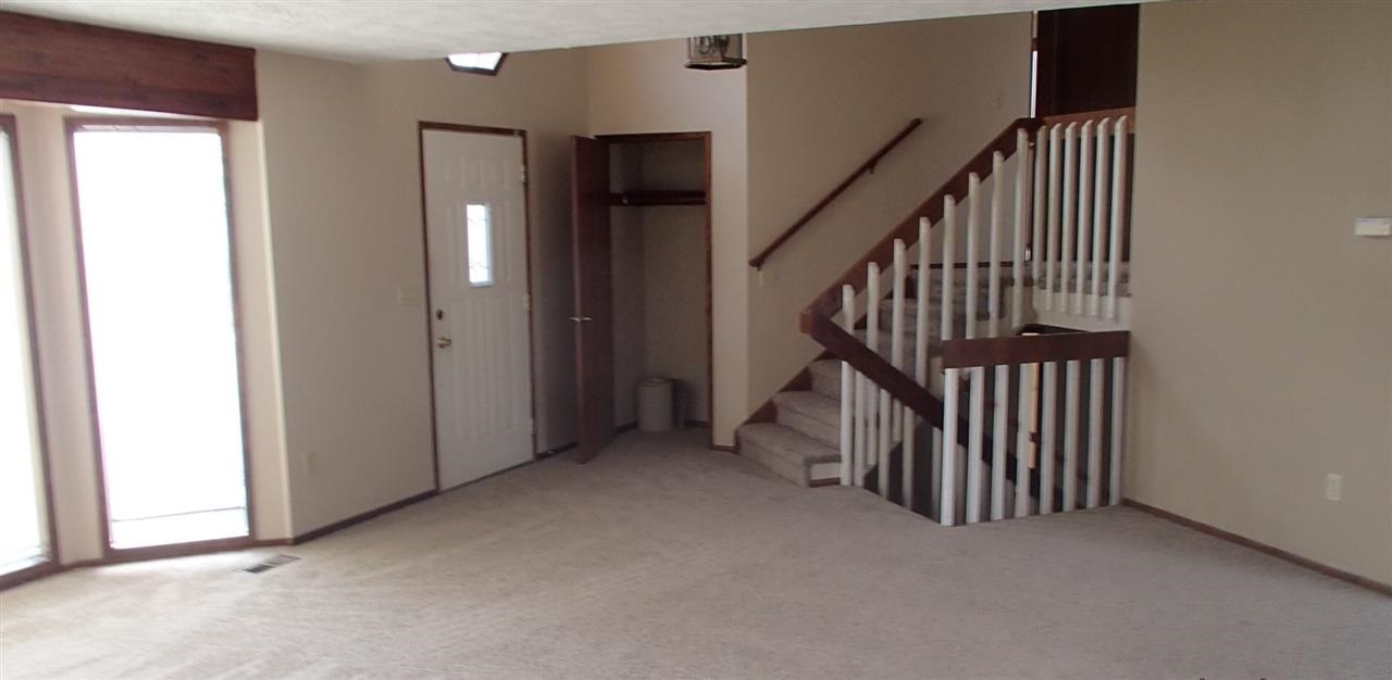 15815 N Gleneden Dr - Photo 2