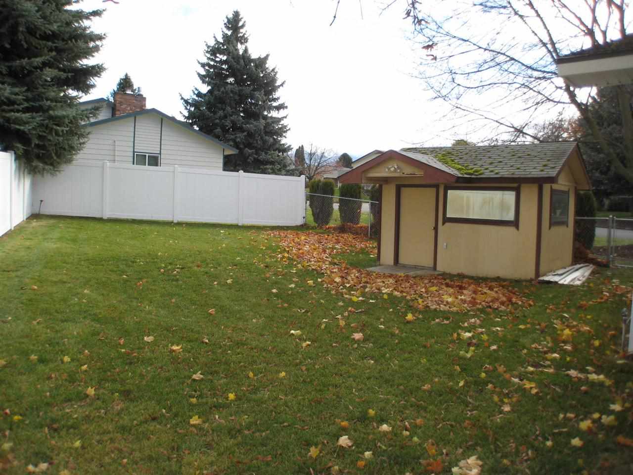 23315 E Valley Way - Photo 10