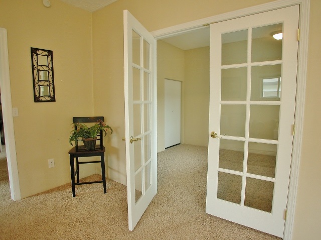 1310 W Grace Ave - Photo 16