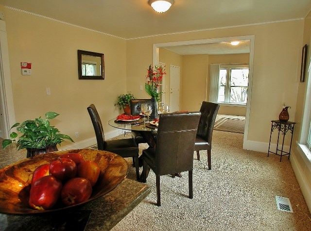 1310 W Grace Ave - Photo 9