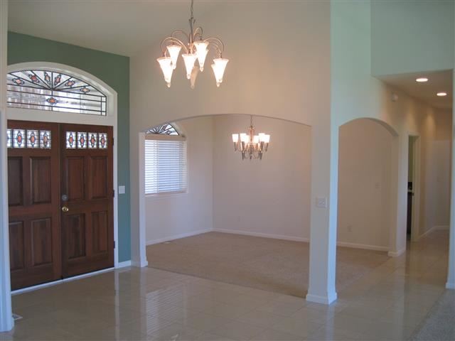 1105 N King James Ln - Photo 4
