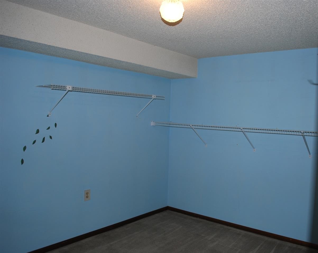 1420 S Virginia Rd - Photo 15
