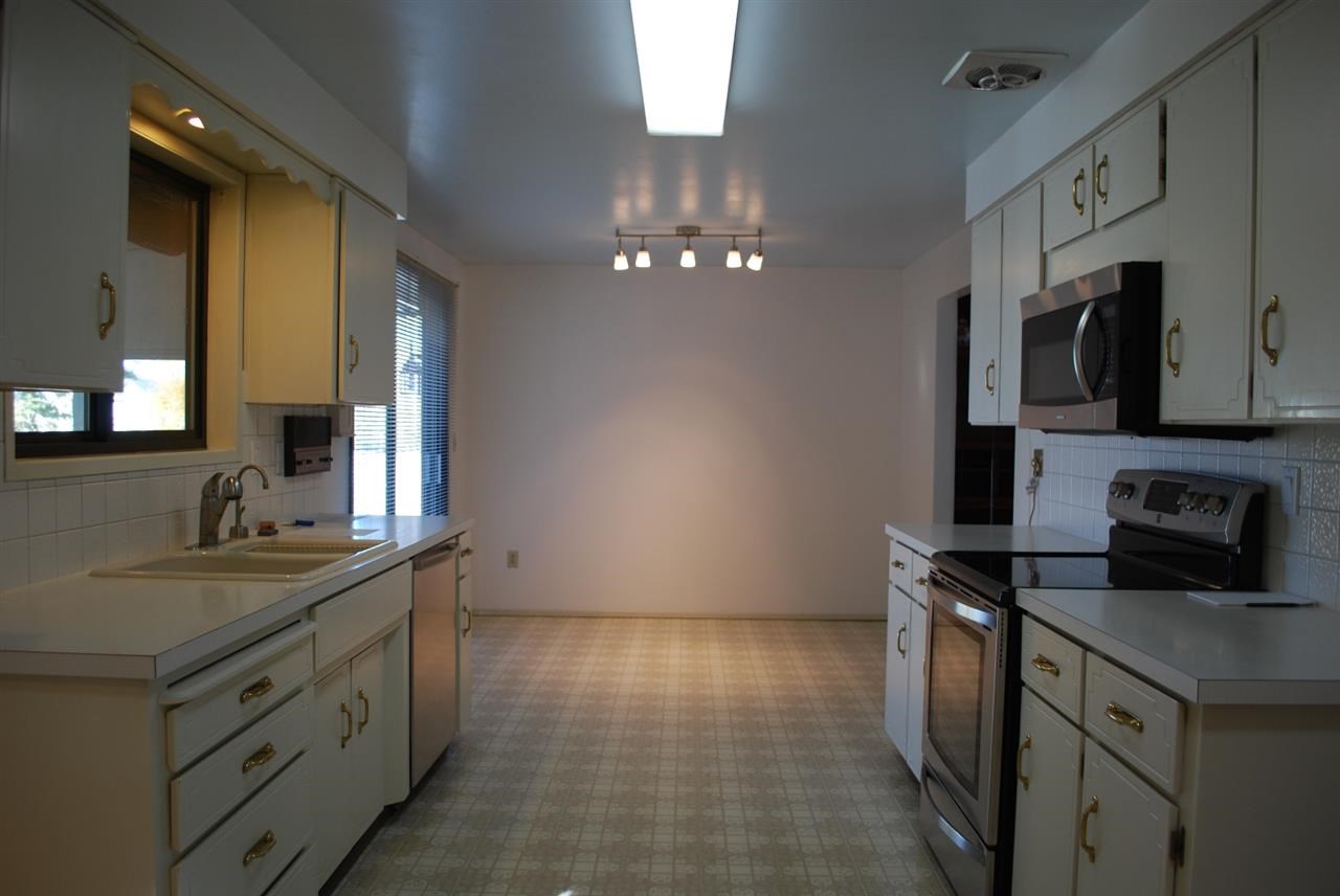 1420 S Virginia Rd - Photo 4