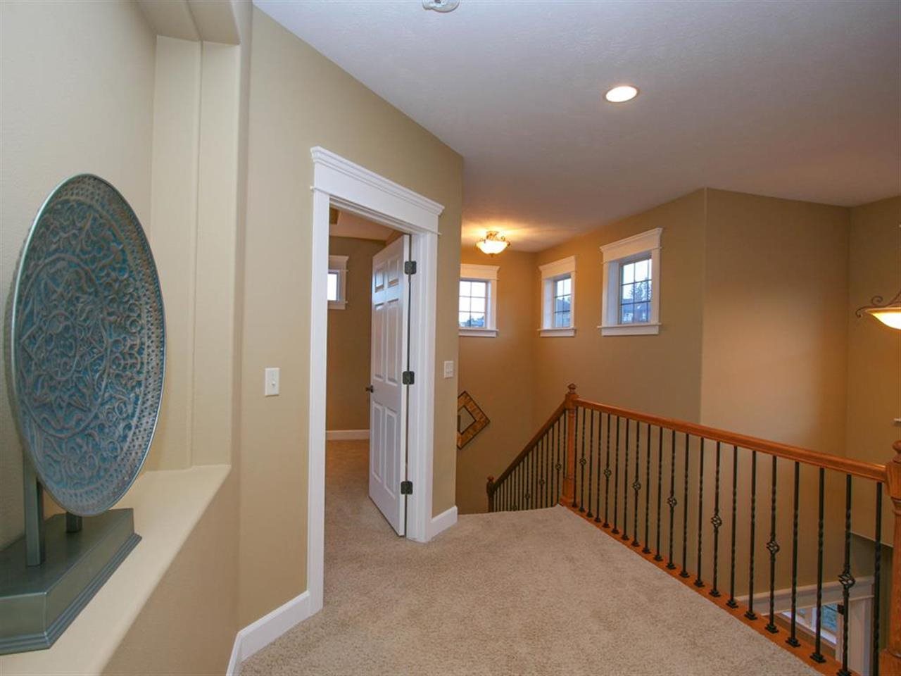 720 W Willapa - Photo 11