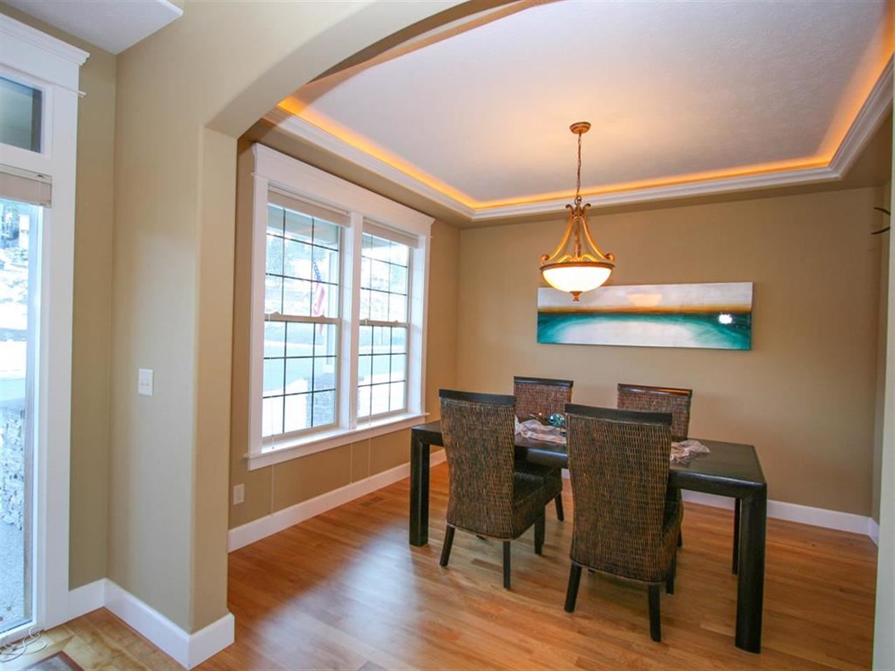 720 W Willapa - Photo 3