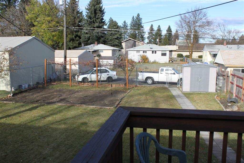 1212 W Rowan Ave - Photo 3