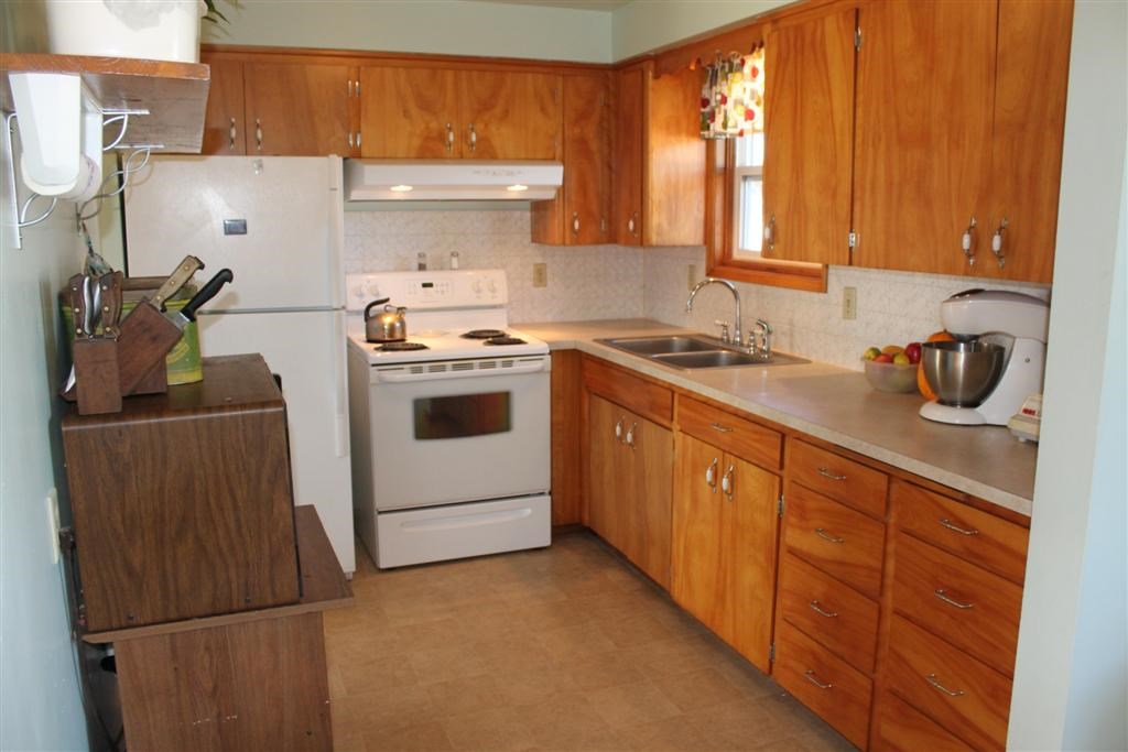 1212 W Rowan Ave - Photo 8