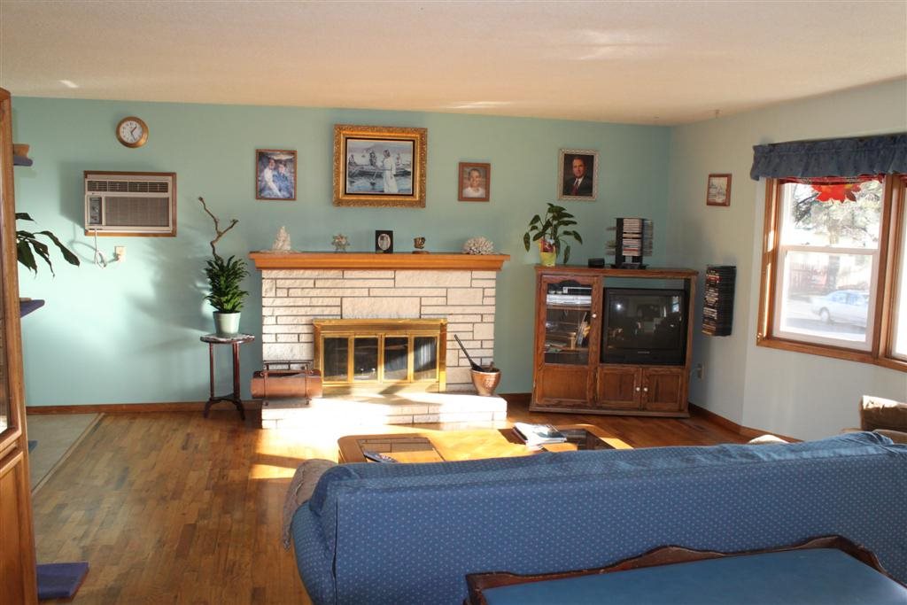 1212 W Rowan Ave - Photo 9