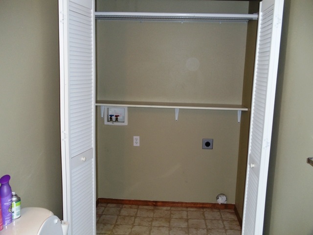 18405 E 11th Ave - Photo 5