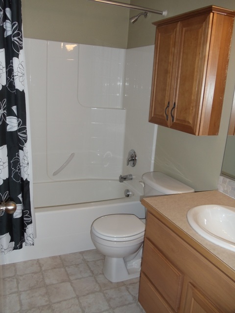 18405 E 11th Ave - Photo 7