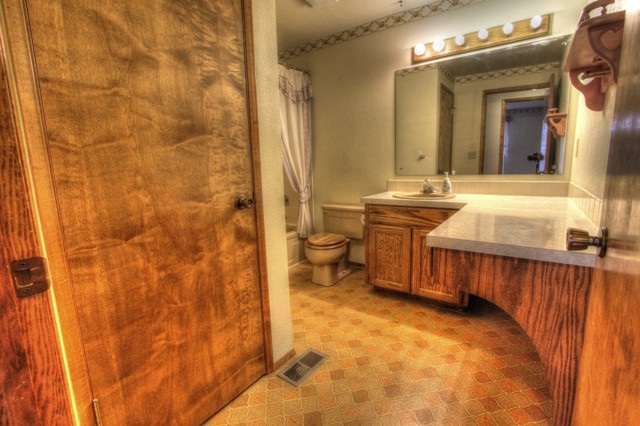 13320 W Meadowview Ln - Photo 11