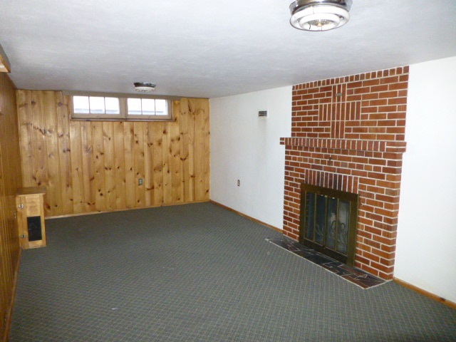 724 E Glass Ave - Photo 12