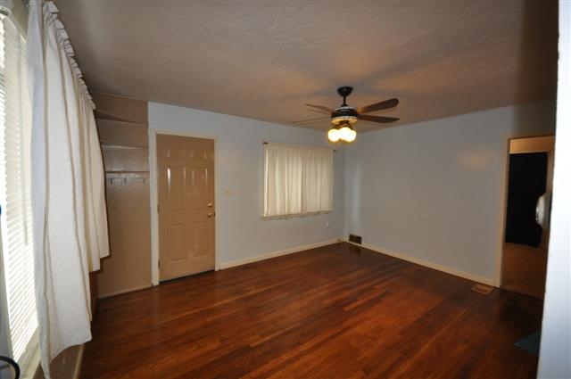 4502 N Best Rd - Photo 3