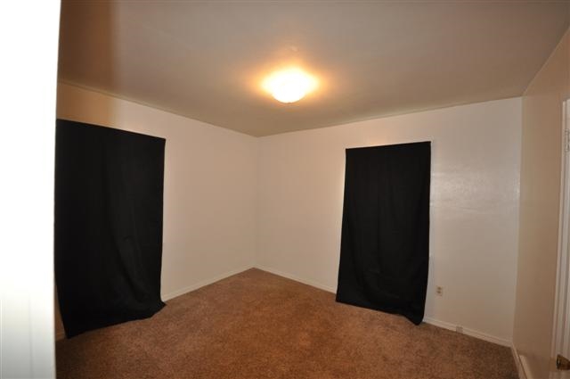 4502 N Best Rd - Photo 6