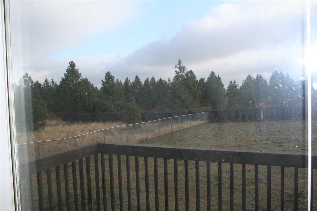 17606 W Deno Rd - Photo 11