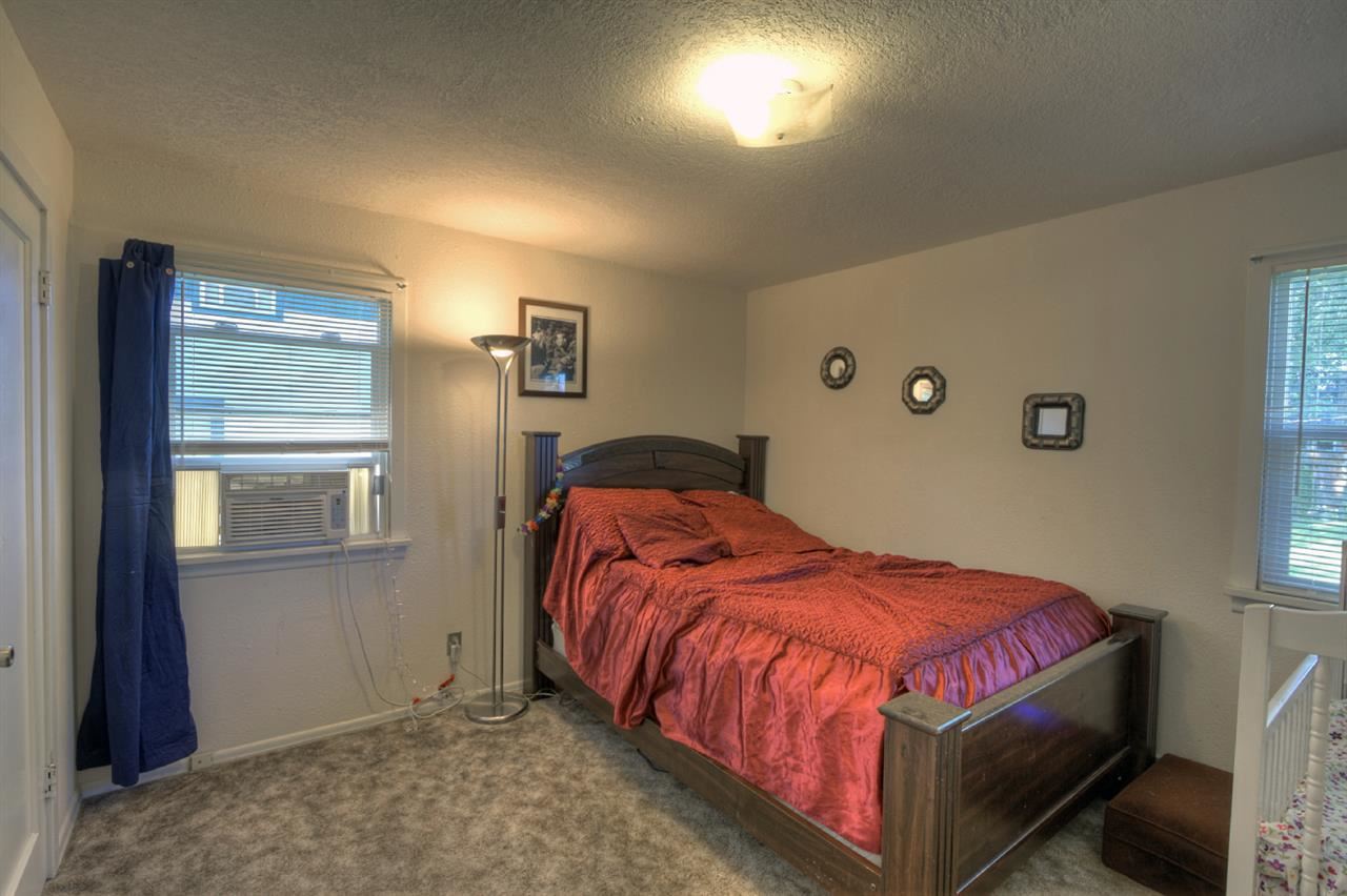 1423 N Vista Rd. - Photo 5