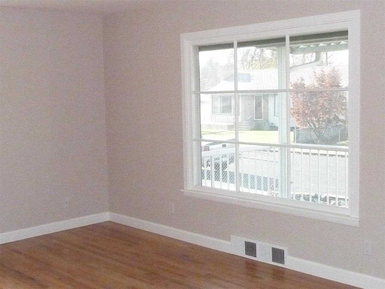 5710 N F St. - Photo 4