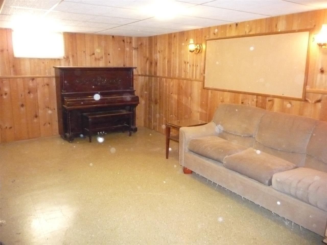 5710 N F St. - Photo 8