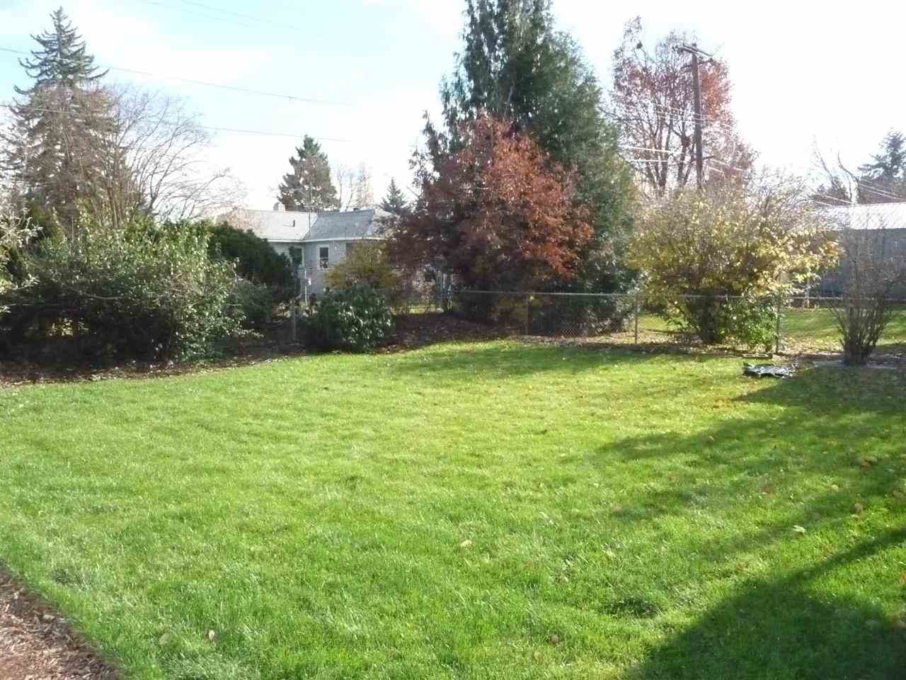 5710 N F St. - Photo 10