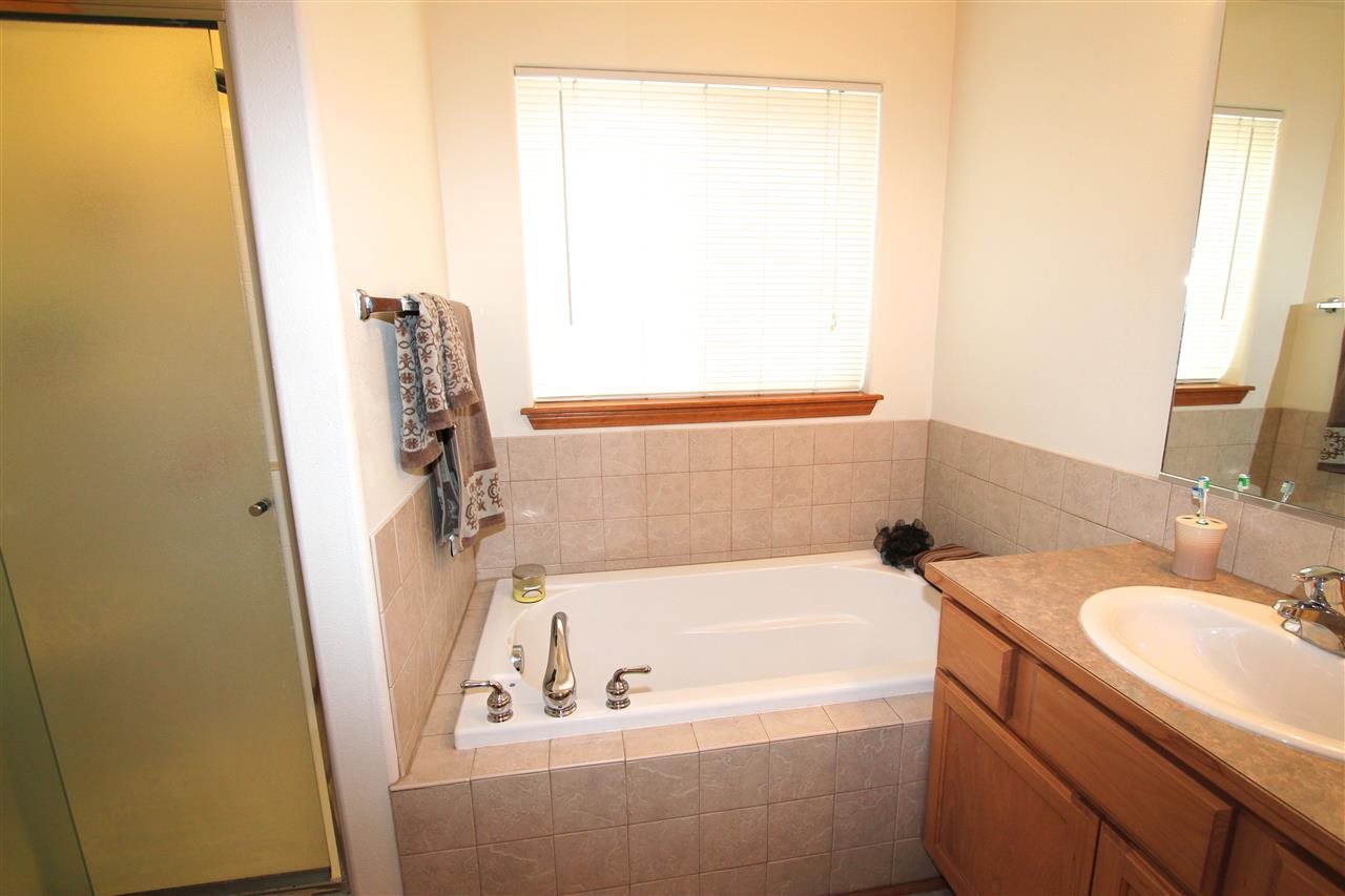 18709 E Augusta Ct - Photo 12