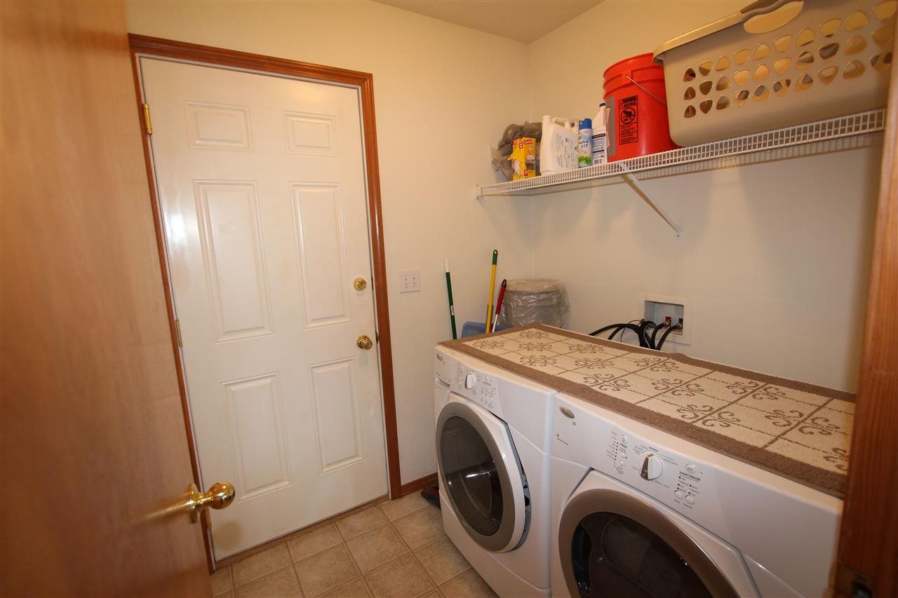 18709 E Augusta Ct - Photo 13