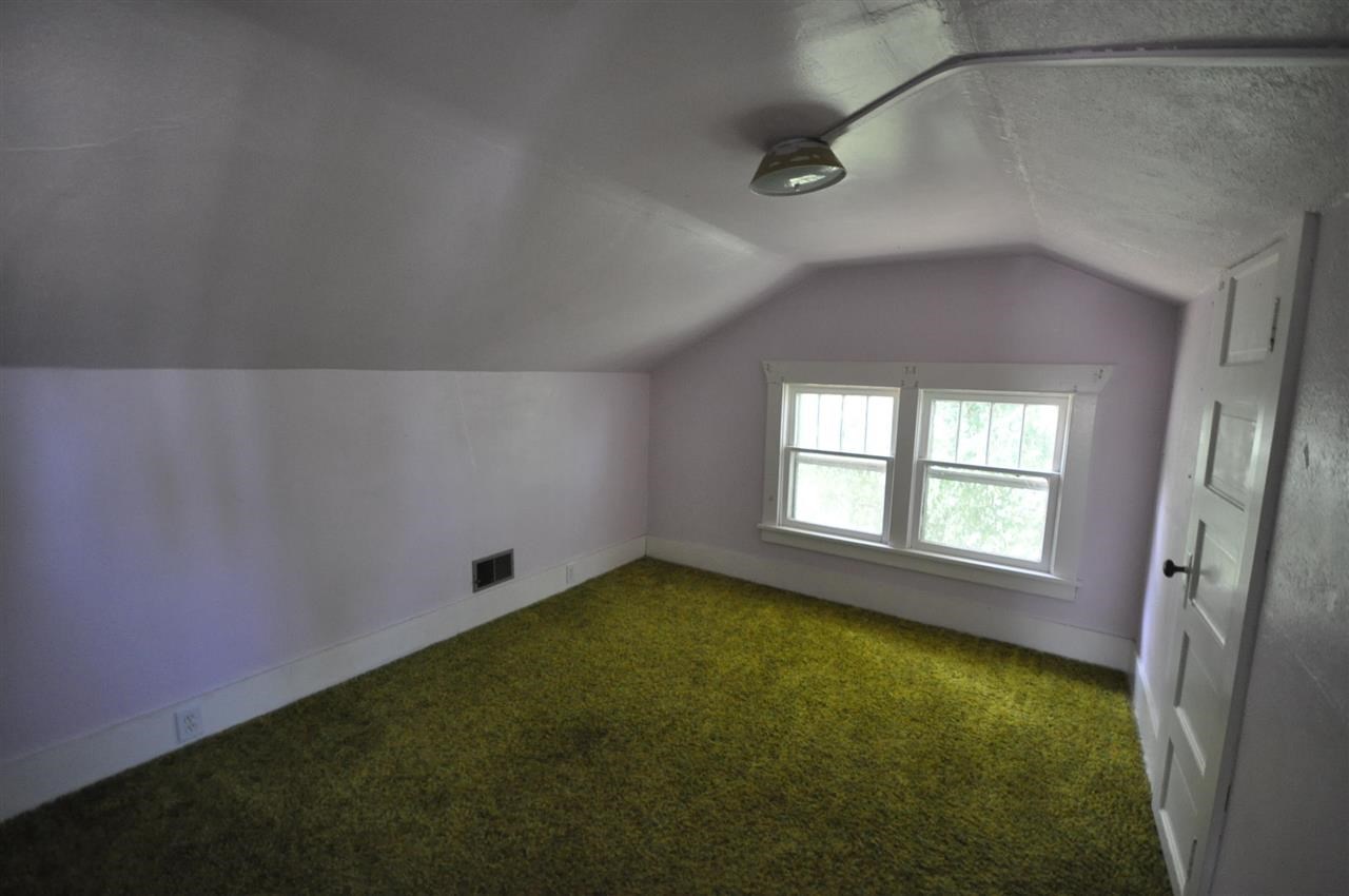120 E Spokane Ave - Photo 9