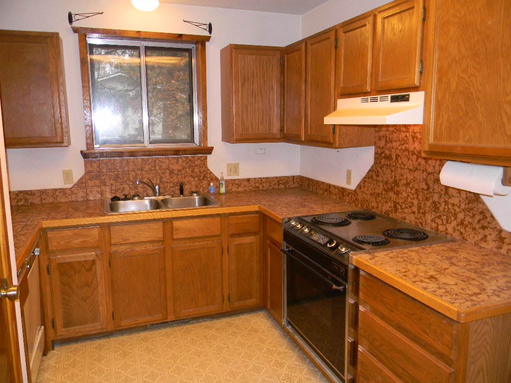 3811 S Myrtle St - Photo 3