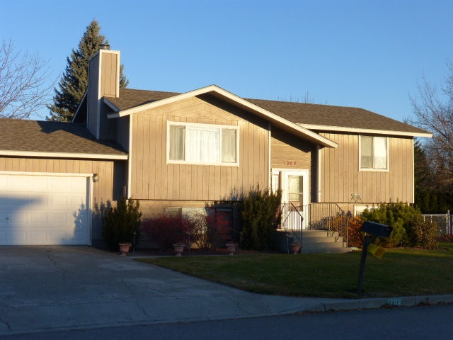 1702 S Early Dawn Dr - Photo 1
