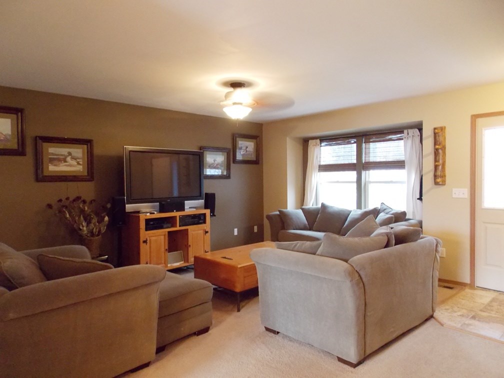3510 E 2nd - Photo 4