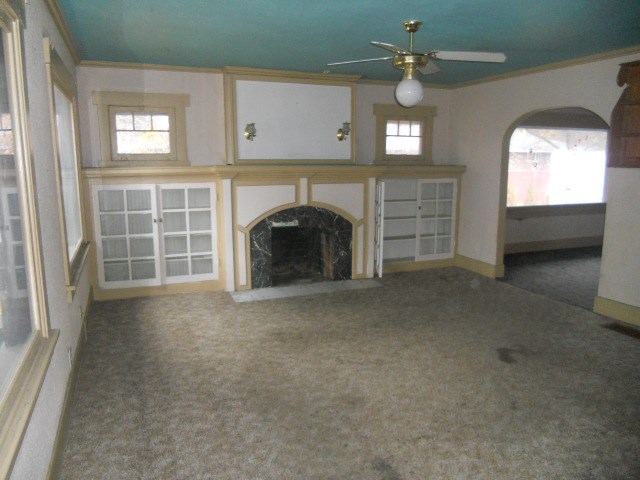 10414 E 8th Avenue - Photo 2