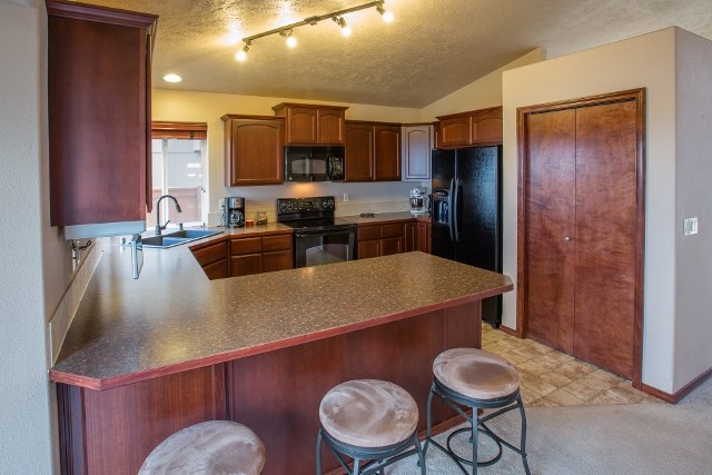 1103 S Schnug Ct. - Photo 4