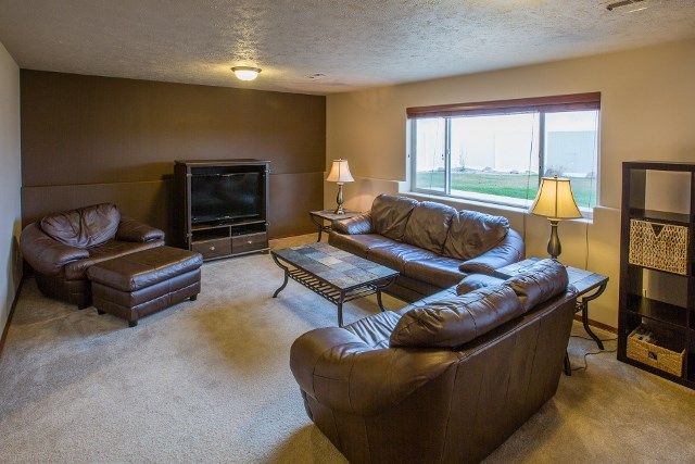 1103 S Schnug Ct. - Photo 9