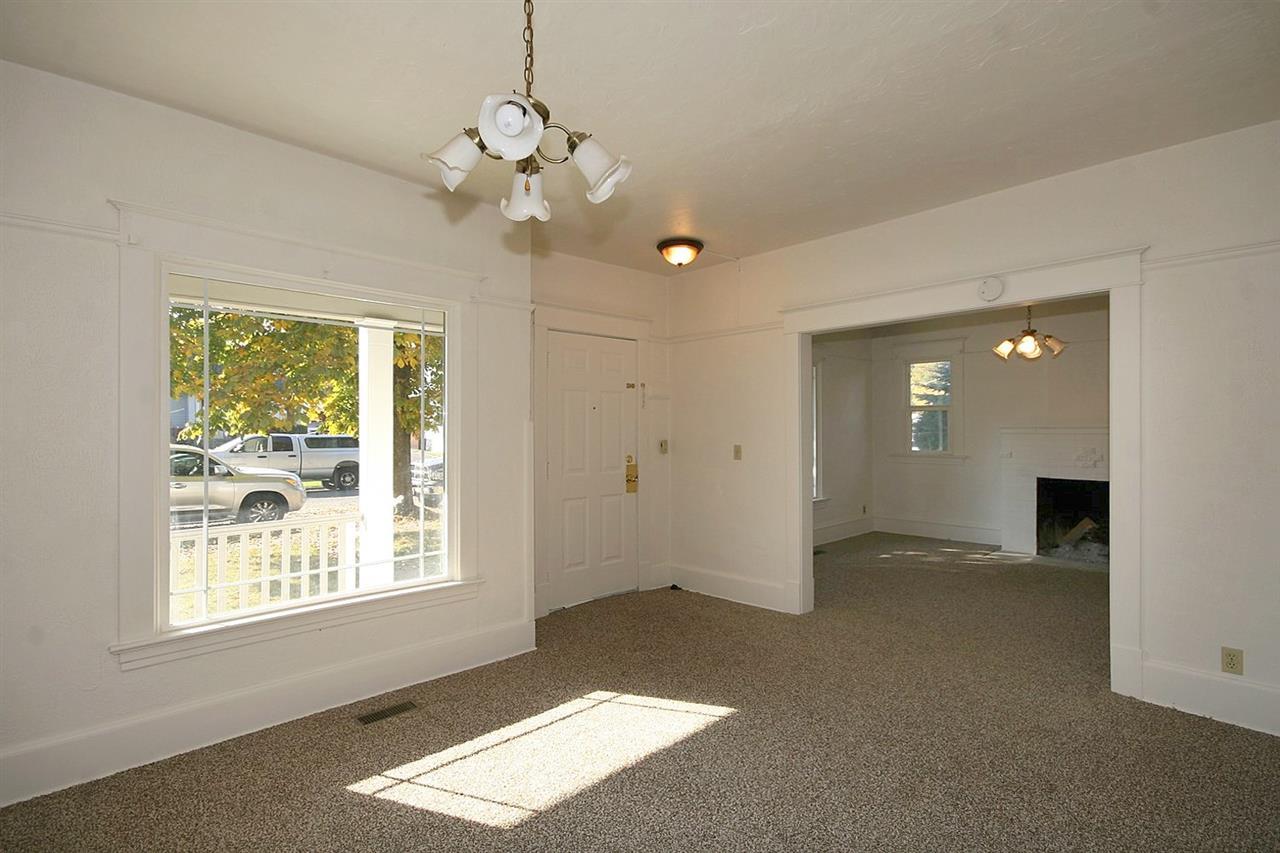 1419 E 11th Ave - Photo 3