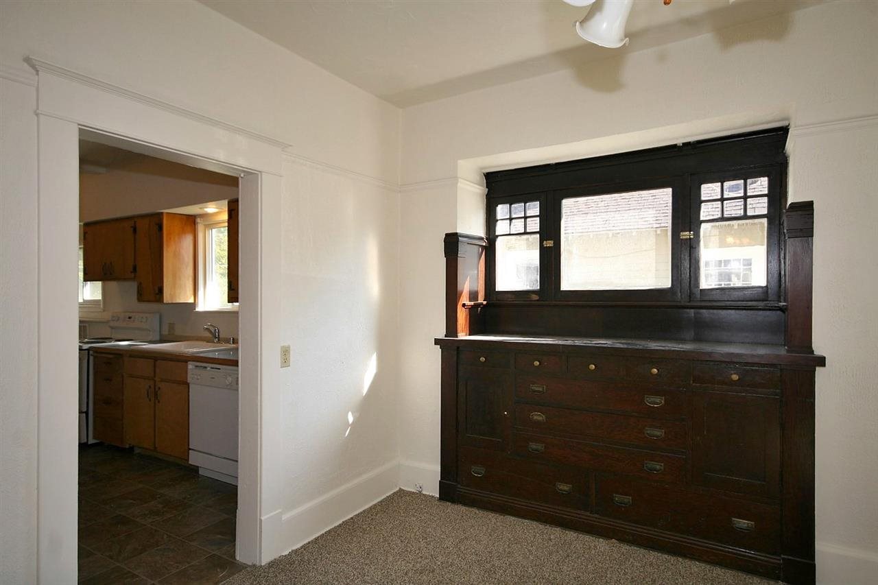 1419 E 11th Ave - Photo 5
