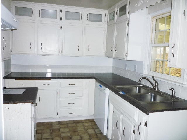 2612 W Crown Ave - Photo 7