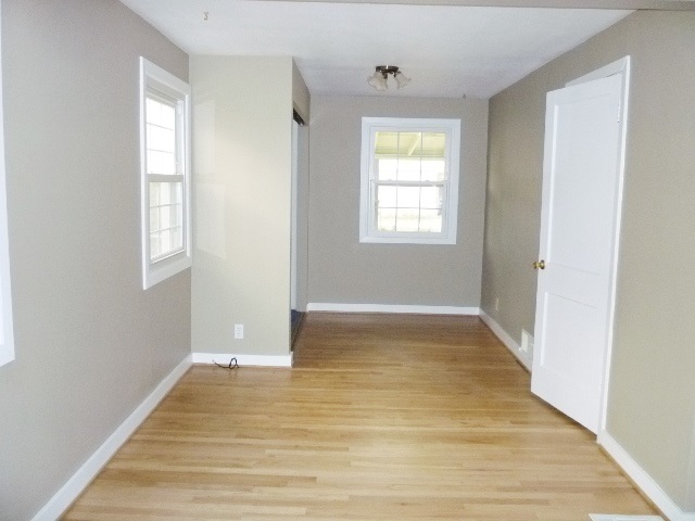 2612 W Crown Ave - Photo 9