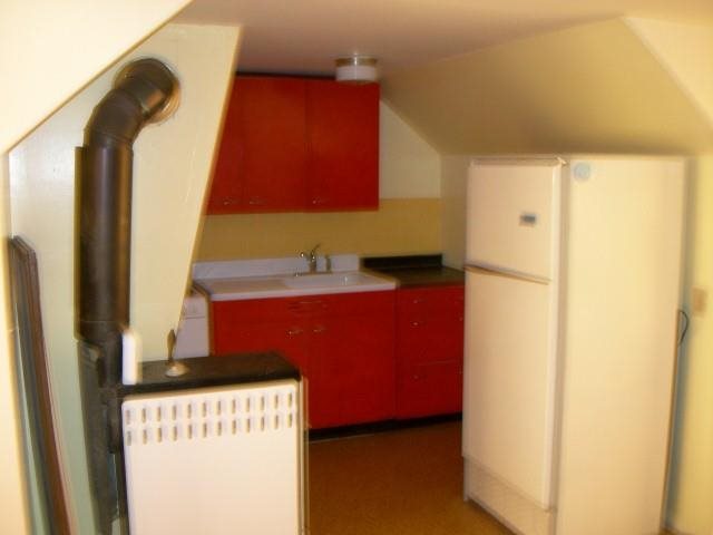 504 E A St - Photo 11