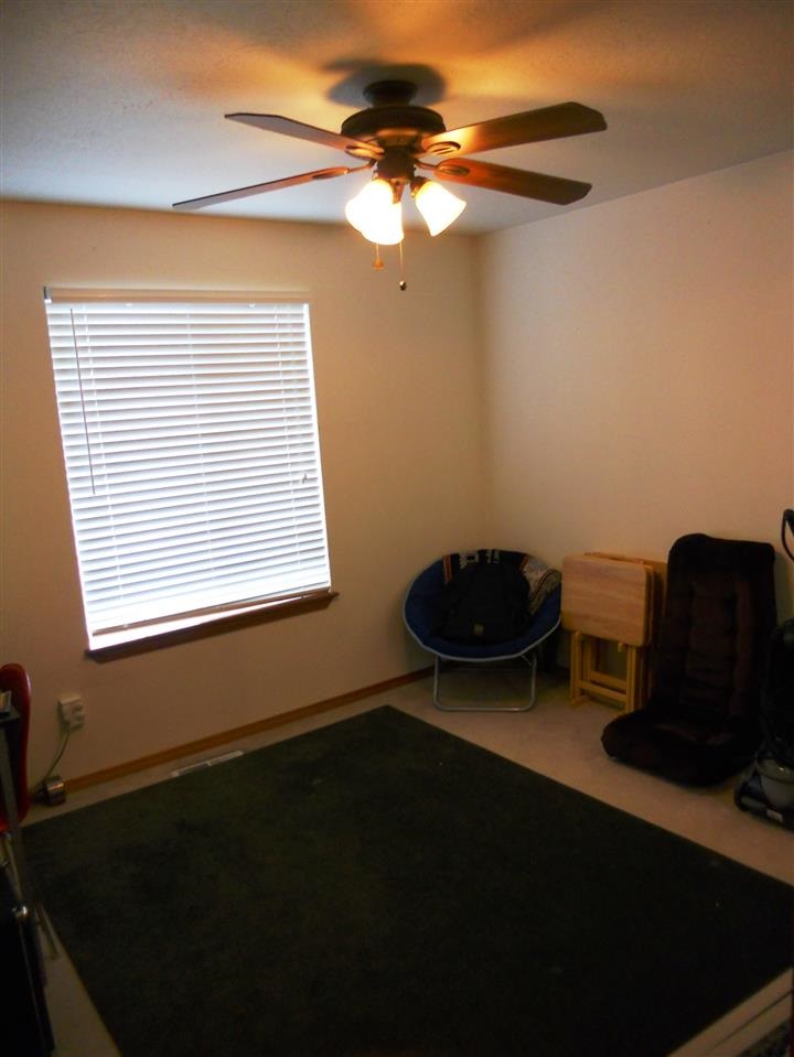 1007 N Christopher St - Photo 12